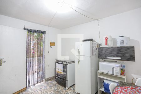 Casa à venda com 170m², 3 quartos e 2 vagas Casa à venda com 170m², 3 quartos e 2 vagasCozinha