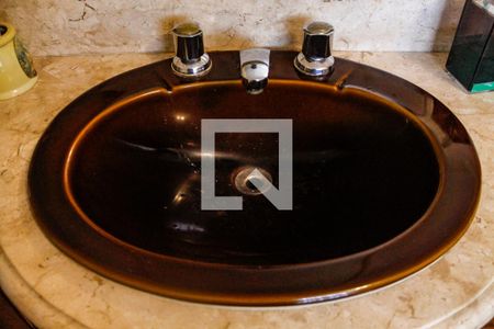 Casa à venda com 761m², 3 quartos e 6 vagasBanheiro da Suíte 1