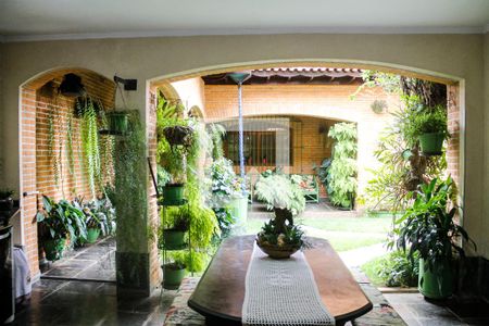 Casa à venda com 761m², 3 quartos e 6 vagasChurrasqueira