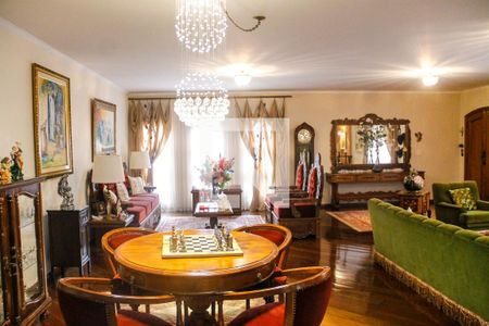 Sala de casa à venda com 3 quartos, 761m² em Osvaldo Cruz, São Caetano do Sul