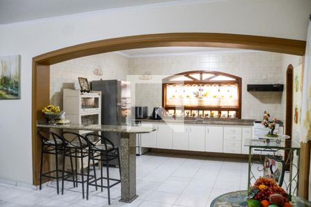 Casa à venda com 761m², 3 quartos e 6 vagasCozinha