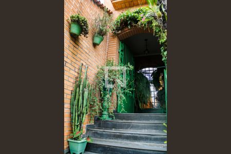 Casa à venda com 761m², 3 quartos e 6 vagasFachada