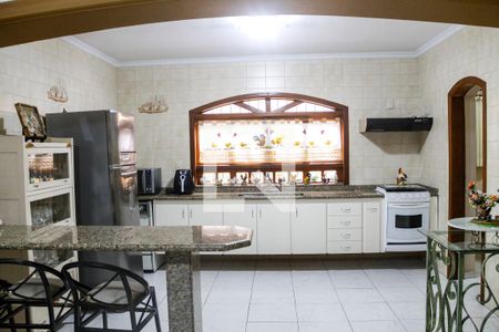 Casa à venda com 761m², 3 quartos e 6 vagasCozinha