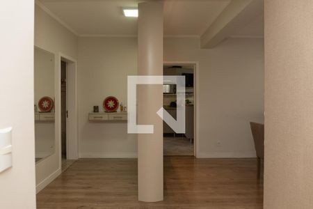 Apartamento à venda com 549m², 5 quartos e 3 vagasCorredor de entrada