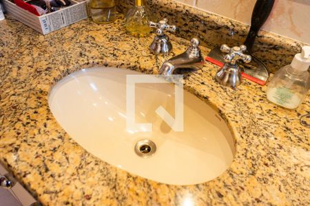 Apartamento à venda com 178m², 4 quartos e 3 vagas Apartamento à venda com 178m², 4 quartos e 3 vagasDetalhe Pia