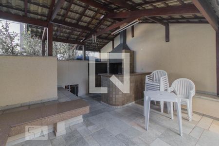 Apartamento à venda com 178m², 4 quartos e 3 vagas Apartamento à venda com 178m², 4 quartos e 3 vagasChurrasqueira
