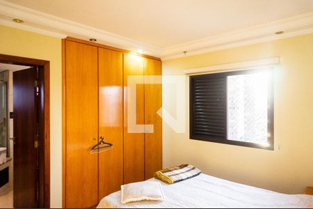 Apartamento à venda com 178m², 4 quartos e 3 vagas Apartamento à venda com 178m², 4 quartos e 3 vagasSuíte 2