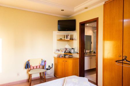Apartamento à venda com 178m², 4 quartos e 3 vagas Apartamento à venda com 178m², 4 quartos e 3 vagasSuíte 2