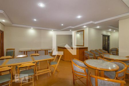 Apartamento à venda com 178m², 4 quartos e 3 vagas Apartamento à venda com 178m², 4 quartos e 3 vagasSalão de Festas