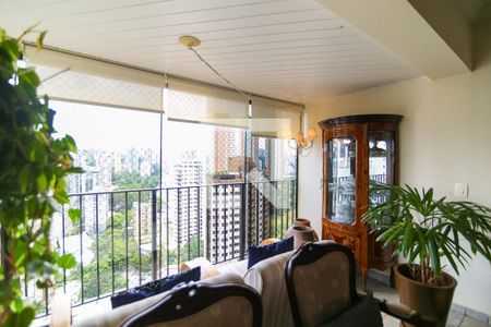 Varanda da Sala de apartamento à venda com 3 quartos, 131m² em Vila Andrade, São Paulo