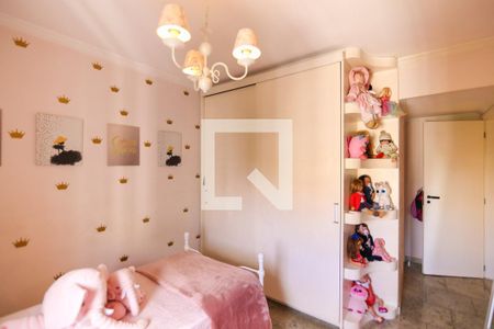 Apartamento à venda com 131m², 3 quartos e 4 vagas Apartamento à venda com 131m², 3 quartos e 4 vagasQuarto 2