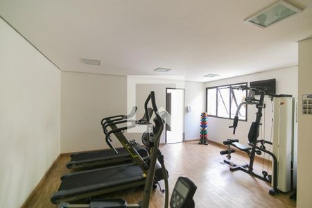 Apartamento à venda com 131m², 3 quartos e 4 vagas Apartamento à venda com 131m², 3 quartos e 4 vagasÁrea comum - Academia