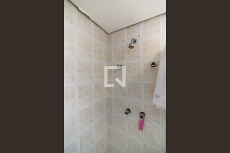 Apartamento à venda com 131m², 3 quartos e 4 vagas Apartamento à venda com 131m², 3 quartos e 4 vagasBanheiro da Suíte 1