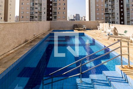 Apartamento para alugar com 34m², 1 quarto e sem vaga Apartamento para alugar com 34m², 1 quarto e sem vagaÁrea comum - Piscina