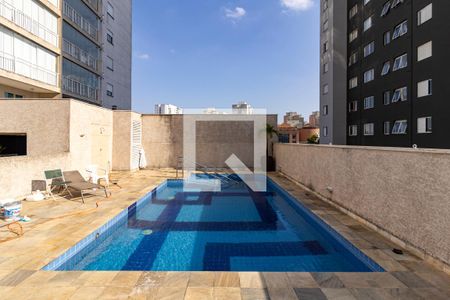 Apartamento para alugar com 34m², 1 quarto e sem vaga Apartamento para alugar com 34m², 1 quarto e sem vagaÁrea comum - Piscina