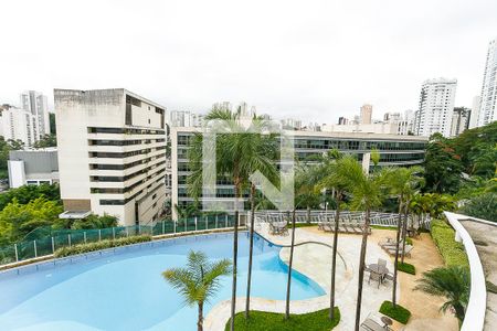 Apartamento à venda com 261m², 4 quartos e 4 vagasvista