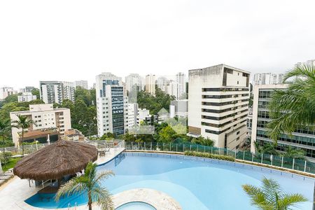 Apartamento à venda com 261m², 4 quartos e 4 vagasvista