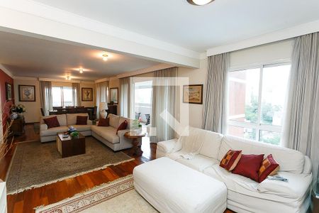 Apartamento à venda com 261m², 4 quartos e 4 vagassala 