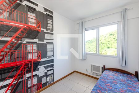 Quarto 1 de apartamento para alugar com 2 quartos, 60m² em Centro, Niterói