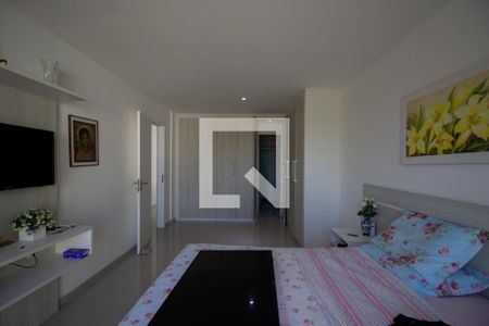 Apartamento à venda com 210m², 3 quartos e 2 vagas Apartamento à venda com 210m², 3 quartos e 2 vagasSuíte 3