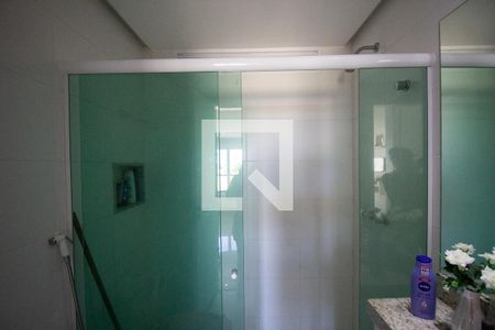 Apartamento à venda com 210m², 3 quartos e 2 vagas Apartamento à venda com 210m², 3 quartos e 2 vagasBanheiro da Suíte 3