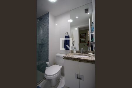 Apartamento à venda com 147m², 3 quartos e 2 vagasBanheiro Social