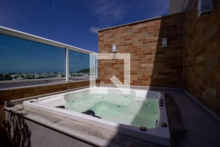 Apartamento à venda com 147m², 3 quartos e 2 vagasHidro