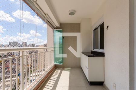 Apartamento à venda com 36m², 1 quarto e sem vaga Apartamento à venda com 36m², 1 quarto e sem vagaVaranda
