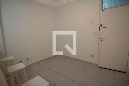 Sala/Cozinha de apartamento para alugar com 1 quarto, 36m² em Copacabana, Rio de Janeiro