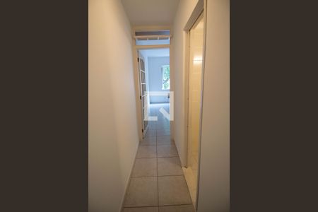 Corredor de apartamento para alugar com 1 quarto, 36m² em Copacabana, Rio de Janeiro