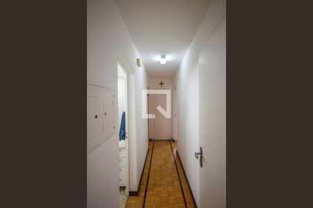 Apartamento à venda com 180m², 4 quartos e 4 vagasCorredor