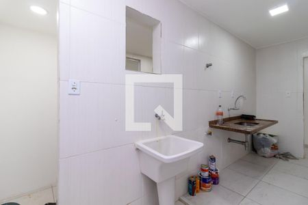 Apartamento à venda com 84m², 3 quartos e 1 vagaÁrea de Serviço