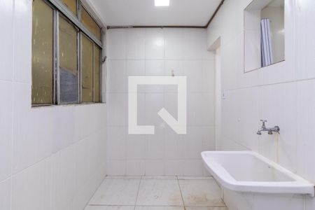 Apartamento à venda com 84m², 3 quartos e 1 vagaÁrea de Serviço