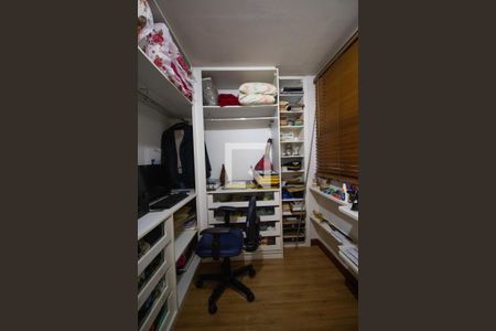 Apartamento à venda com 108m², 3 quartos e 2 vagasQuarto 2