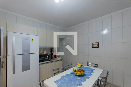 Casa à venda com 360m², 7 quartos e 2 vagasCasa  1  Cozinha
