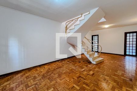 Sala de casa para alugar com 3 quartos, 150m² em Vila Clementino, São Paulo