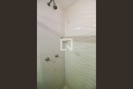 Apartamento à venda com 54m², 2 quartos e 1 vaga Apartamento à venda com 54m², 2 quartos e 1 vagaBanheiro da Suíte