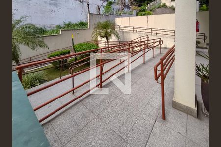 Apartamento à venda com 54m², 2 quartos e 1 vaga Apartamento à venda com 54m², 2 quartos e 1 vagaÁrea comum - Salão de festas