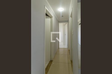 Corredor de apartamento para alugar com 3 quartos, 80m² em Boca do Rio, Salvador