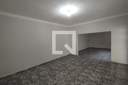 Sala de casa para alugar com 2 quartos, 130m² em Vila Tibério, Ribeirão Preto