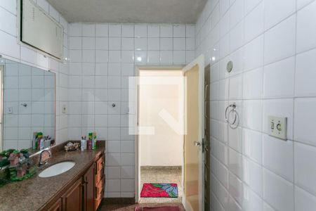 Apartamento à venda com 146m², 4 quartos e sem vagaBanheiro