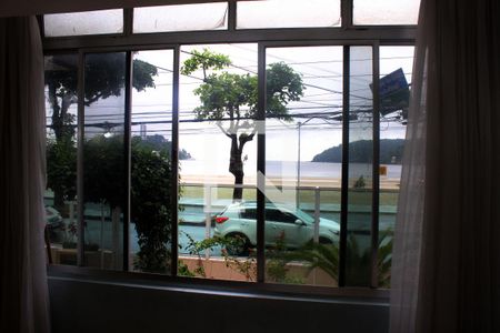 Vista da Sala de apartamento para alugar com 3 quartos, 100m² em Centro, São Vicente