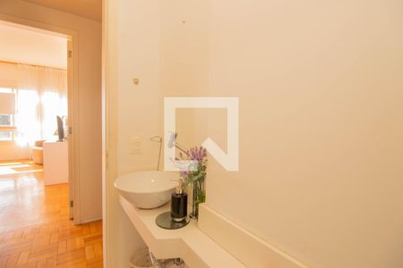 Lavabo de apartamento para alugar com 3 quartos, 134m² em Floresta, Porto Alegre