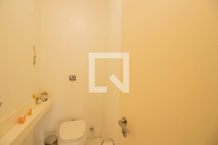 Lavabo de apartamento à venda com 3 quartos, 134m² em Floresta, Porto Alegre