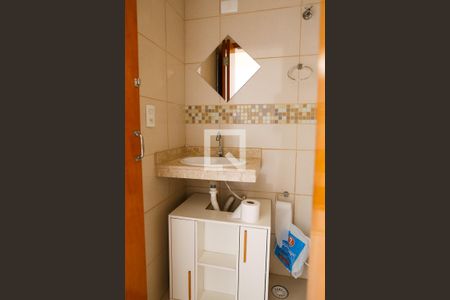 Lavabo de casa à venda com 3 quartos, 120m² em Vila Camilópolis, Santo André