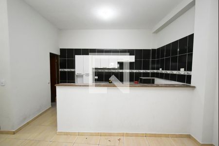 Casa para alugar com 90m², 3 quartos e 1 vaga Casa para alugar com 90m², 3 quartos e 1 vagaCozinha