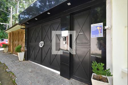 Casa para alugar com 90m², 3 quartos e 1 vaga Casa para alugar com 90m², 3 quartos e 1 vagaFachada