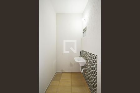 Casa para alugar com 90m², 3 quartos e 1 vaga Casa para alugar com 90m², 3 quartos e 1 vagaLavanderia