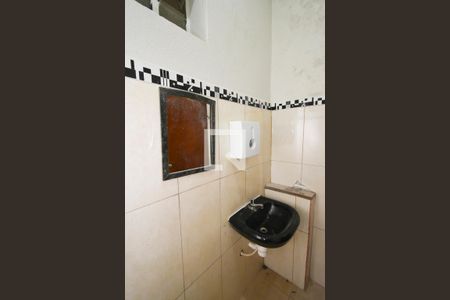 Casa para alugar com 90m², 3 quartos e 1 vaga Casa para alugar com 90m², 3 quartos e 1 vagaBanheiro