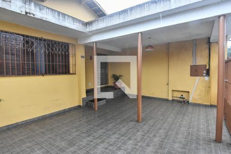 Casa para alugar com 210m², 3 quartos e 3 vagasQuintal